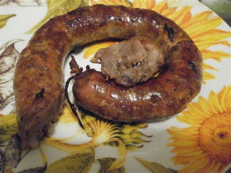 Колбаса домашняя ароматная - пошаговый рецепт с фото (28701 просмотр)