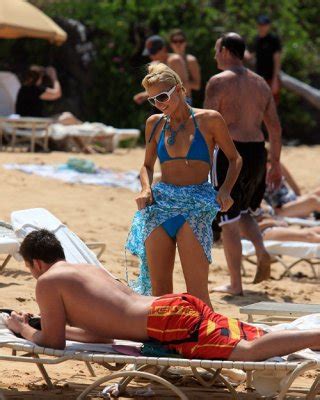 Paris Hilton Posing Very Sexy In Blue Bikini On Beach Paparazzi Pictures Porn Pictures XXX