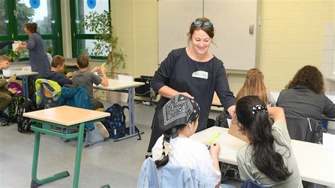 Erster Schultag An Der Gesamtschule In Wermelskirchen