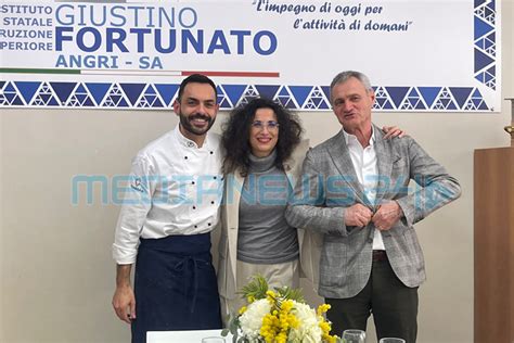 Angri Galvani Opromolla Fortunato Lo Chef Paolino Presenta Il