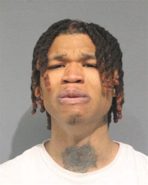 Hood Comedy On Twitter Chicago Mans Mugshot Goes Viral After He Was