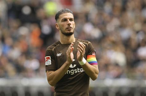 Offiziell St Pauli Kapit N Paqarada Im Sommer Zum Fc K Ln Liga