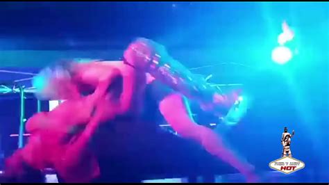 A Rich Lesbian Show In Collaboration With Sirenita Fuentes Xxx Mobile