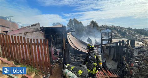 Al Menos Tres Viviendas Afectadas Deja Incendio En Sector Alto De Vi A