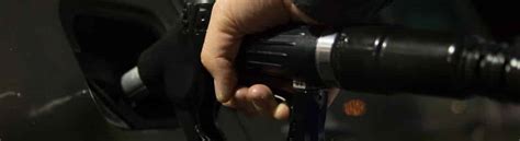 Eco friendly driving tips to save fuel and money | Evolve driving school 