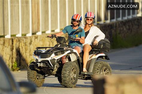 DANIELLE MACDONALD Nude AZNude