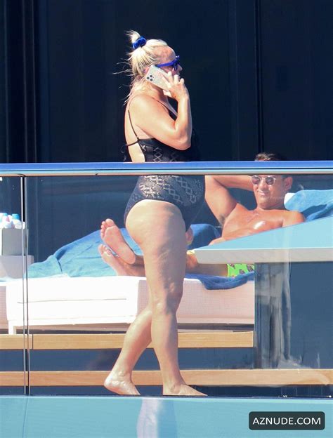 Paige Laurie Sexy Seen Showing Off Her Curves Onboard the Mega Yacht ...