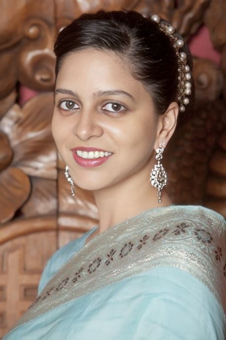 Beautiful Indian Babe Posing Nude