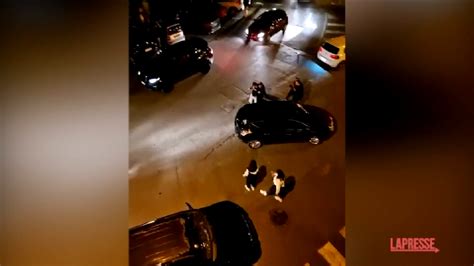 Latina Rissa E Sparatoria A Sezze Le Immagini Degli Scontri Lapresse