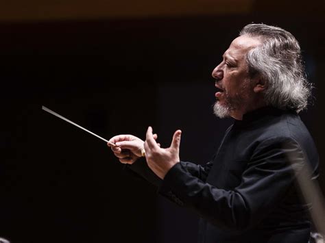 In anteprima - Direttore: George Pehlivanian, violoncello: Ettore