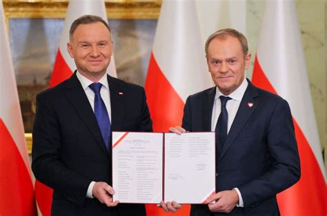 Donald Tusk sworn in as Prime Minister of Poland - Baltic News Network