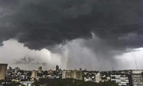 Inmet emite alerta para temporais rajadas de vento de até 100 km h