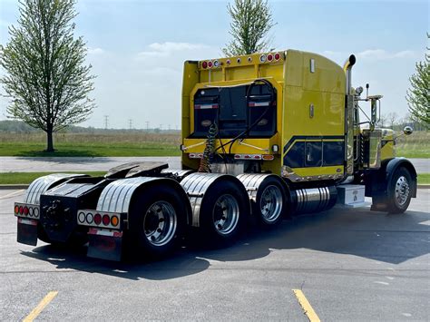 Used Peterbilt Ultracab Extended Hood Tri Axle Pto Wet Kit For