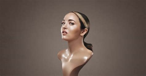 Hot Fern Brady Bikini Pics