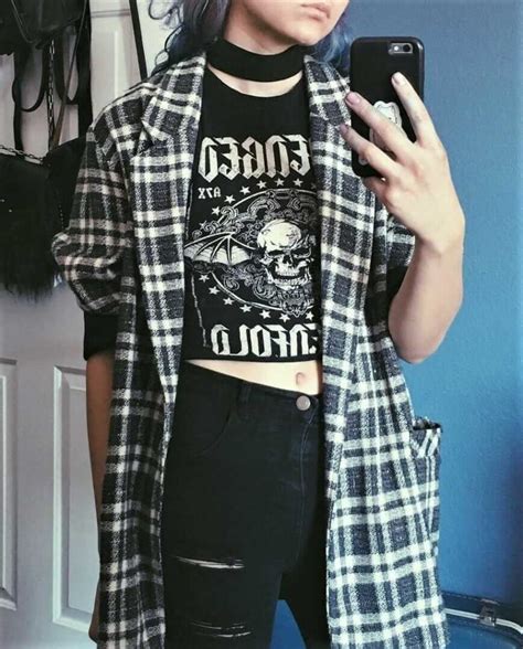 1990 Grunge Fashion