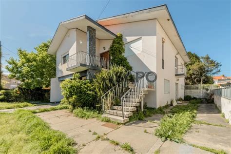 House 5 Bedrooms Sale 300 000 In Matosinhos Perafita Lavra E Santa