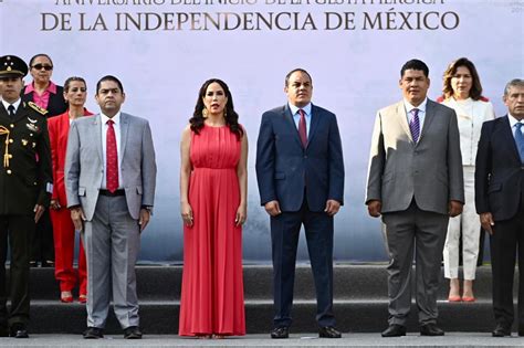 Cuauhtémoc Blanco Encabezó Ceremonia De La Independencia De México En Plaza De Armas