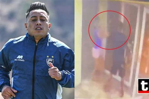 Futbolista Peruano Christian Cueva Es Acusado De VIF Por Su Exesposa