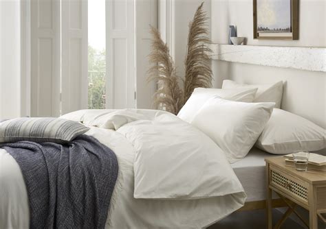 100% Organic Cotton Bedding | The Home Of Sustainable Style | The Pure Edit