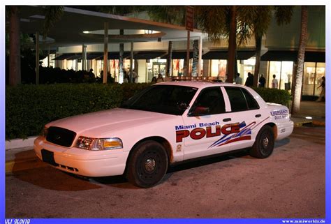 Ford Crown Victoria 1998 Miami Beach Police Ford Crown… Flickr