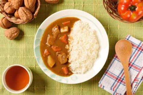 写真 1枚目 これが日本の国民食？ カレーが好きな人は世代を超えて多いことが判明 Locari（ロカリ）