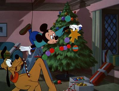 Disney at Heart: Pluto's Christmas Tree