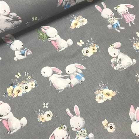 Tissu Lapins Et Fleurs Sur Fond Gris Coton Pour Enfant