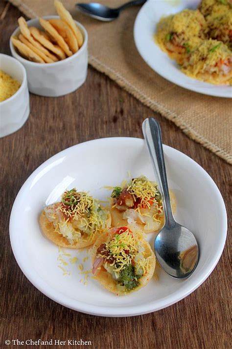 THE CHEF and HER KITCHEN: Sev Puri Recipe | How to make Sev puri