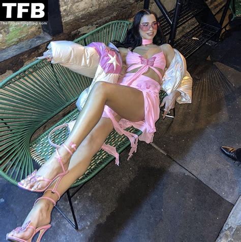 Dua Lipa Flaunts Her Sexy Tits Slender Legs Photos Thefappening