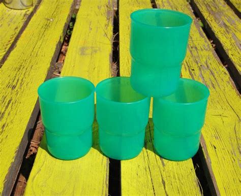 Green Tupperware Juice Cups Set Of 4 Summer Drink Cups Etsy Cupping