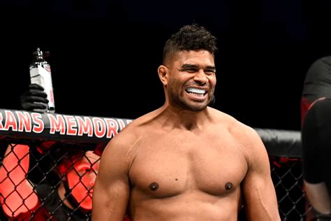 Alistair Overeem Vs Augusto Sakai In The Works To Headline Ufc Event On