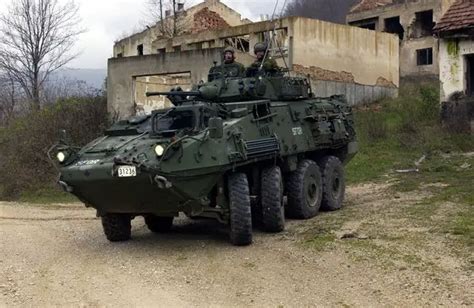 Lav Iii Vbl Kodiak Wheeled Armoured Vehicle Personnel Carrier Canada