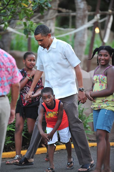 Sasha Obama in President Obama And Family Spend Final Vacation Day In Hawaii - Zimbio