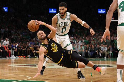 Los Celtics Derrotan En Boston A Los Warriors Y Lideran La