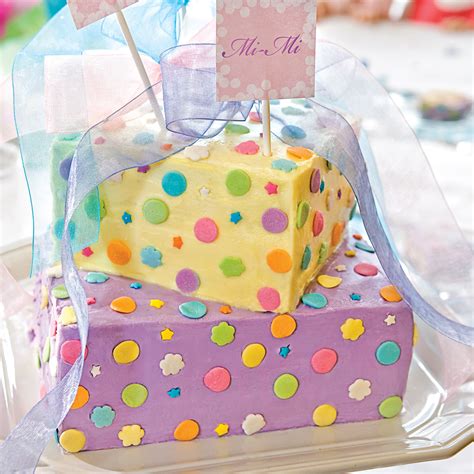 Polka Dot Cake | Sandra Lee