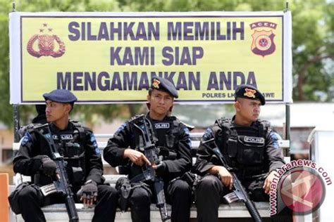 Polri Siagakan 630 Personel Kawal Capres Cawapres ANTARA News