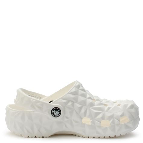 CROCS Kids Geometric Classic Clog 209572-100 - Shiekh