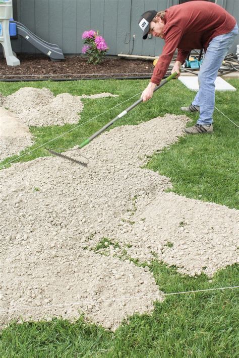 Diy Patio With Grass Between Pavers And A Fire Pit Diy Patio Pavers