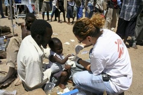 Eportugu Se De Agosto Dia Mundial Da Ajuda Humanit Ria