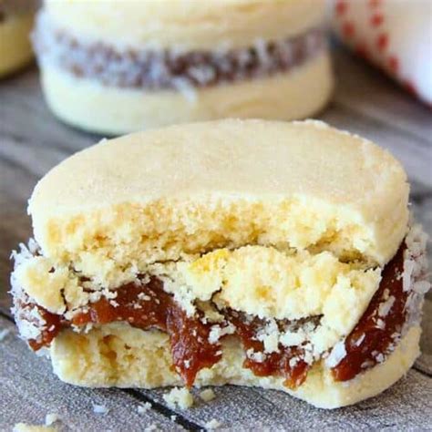 Classic Argentine Alfajores - El Mundo Eats