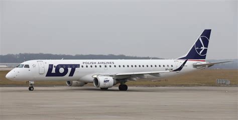 SP-LNK | Bureau of Aircraft Accidents Archives