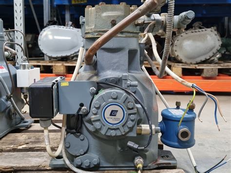 Used DWM D3DS4-1500-AWM/D-000 compressor - HOS BV