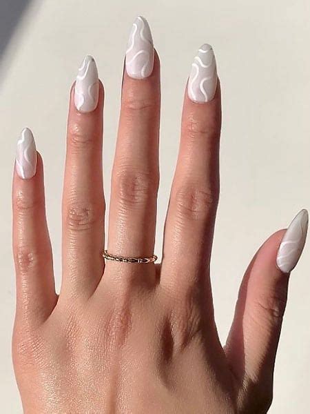 White Nail Trends Summer 2022