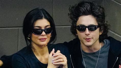 Kylie Jenner And Timothée Chalamet Step Out In Paris And Has Fans ...