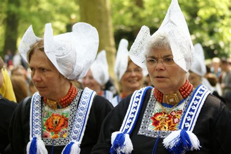 Top 11 Dutch Culture Customs And Etiquette