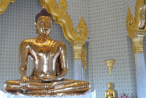 Wat Traimit Golden Buddha Bangkok Private Tour Bkk Tours