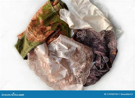 Lingerie Para A Primavera Imagem De Stock Imagem De Corpo