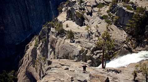 Yosemite Falls Tours - Book Now | Expedia