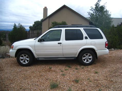 Nissan Pathfinder Review Edmunds