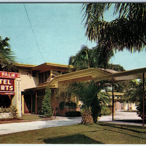 c1950s New Orleans, LA Royal Palm Hotel Courts Neon AAA Sign +Foam